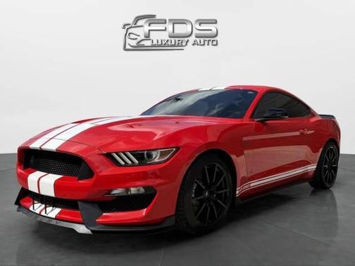 2017 Ford Shelby GT350 Base