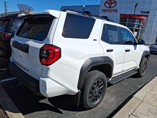 Ice Cap 2026 Toyota 4Runner SR5