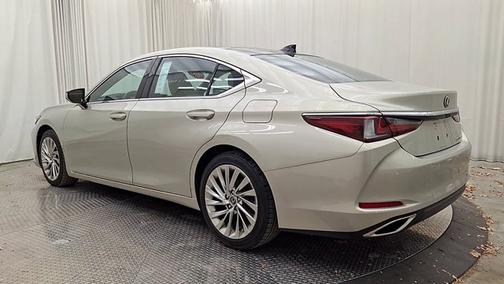 2019 Lexus ES 350 Luxury