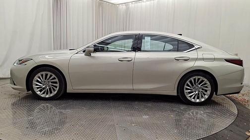 2019 Lexus ES 350 Luxury
