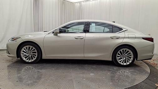 2019 Lexus ES 350 Luxury