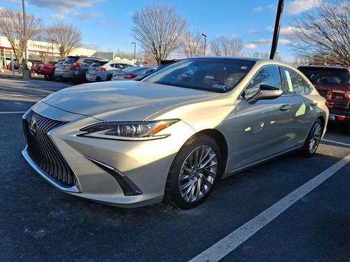 2019 Lexus ES 350 Luxury