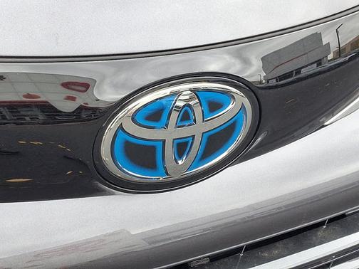 2025 Toyota Sienna Limited