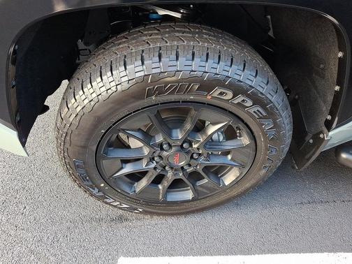 2026 Toyota Tundra Hybrid Platinum