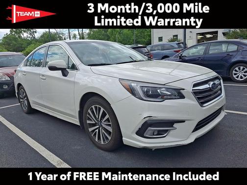 Crystal White Pearl 2018 Subaru Legacy Premium