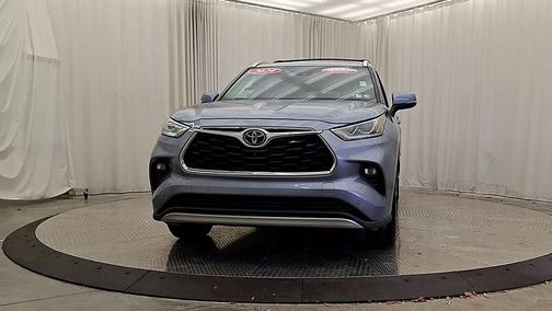 2020 Toyota Highlander Platinum