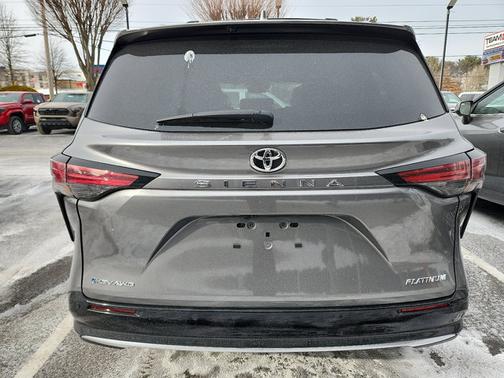 2026 Toyota Sienna Platinum
