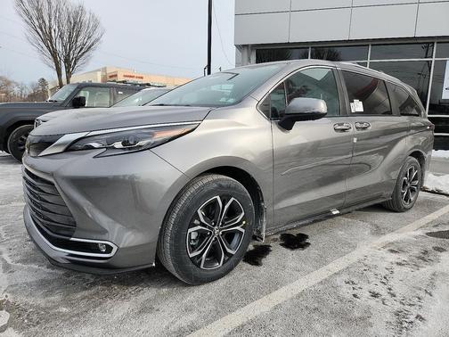 2026 Toyota Sienna Platinum
