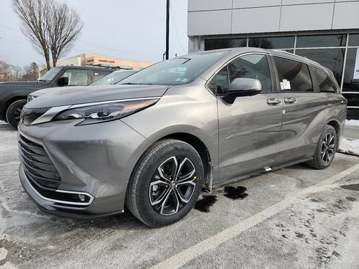 2026 Toyota Sienna Platinum