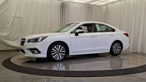 Crystal White Pearl 2018 Subaru Legacy Premium