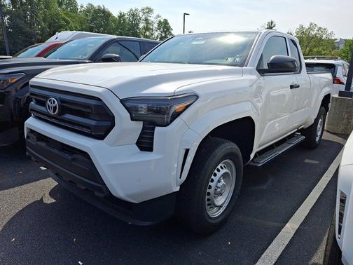 2025 Toyota Tacoma SR