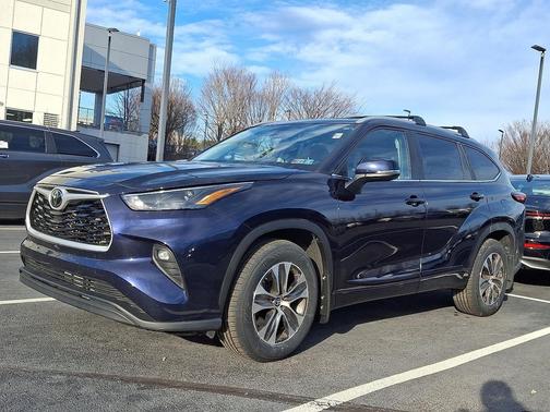 2023 Toyota Highlander XLE