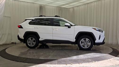 2023 Toyota RAV4 Hybrid LE