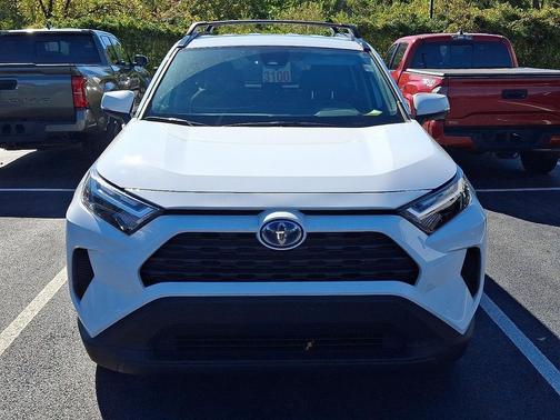 2023 Toyota RAV4 Hybrid LE