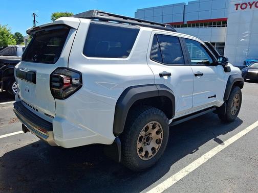 Ice Cap 2026 Toyota 4Runner Hybrid Trailhunter