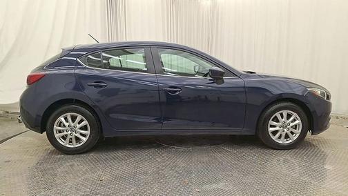 2016 Mazda Mazda3 i Sport