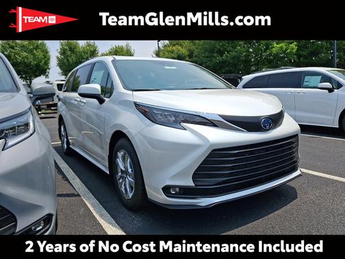 2025 Toyota Sienna XLE