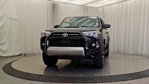 2024 Toyota 4Runner TRD Off Road