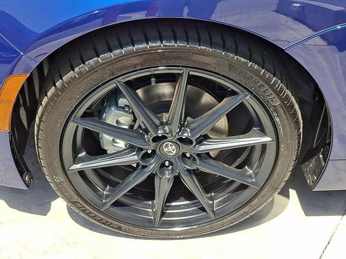 Trueno Blue 2026 Toyota GR86 Premium
