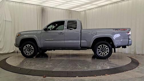 2020 Toyota Tacoma TRD Sport