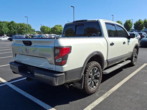 2021 Nissan Titan Platinum Reserve
