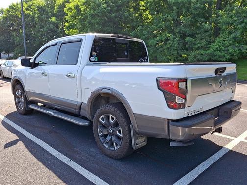 2021 Nissan Titan Platinum Reserve