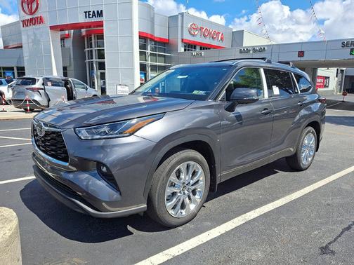 2025 Toyota Highlander Limited