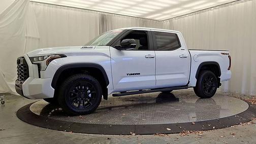 2025 Toyota Tundra Hybrid Limited