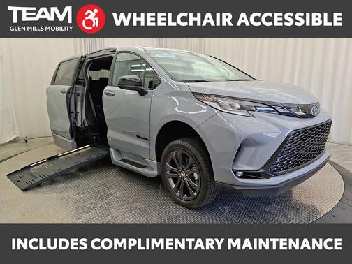 2025 Toyota Sienna XSE
