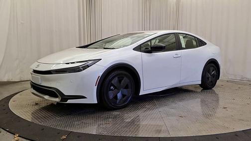 2024 Toyota Prius Prime SE