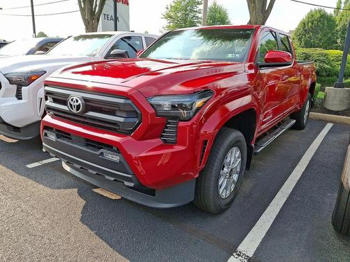 2025 Toyota Tacoma SR5