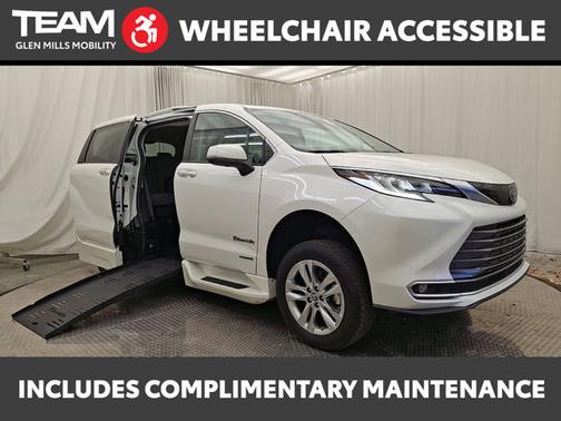 2021 Toyota Sienna Limited 7-Passenger