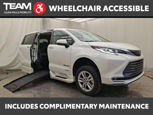 2021 Toyota Sienna Limited 7-Passenger