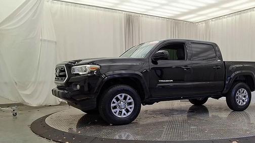 2016 Toyota Tacoma SR5