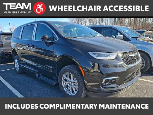 2025 Chrysler Pacifica L