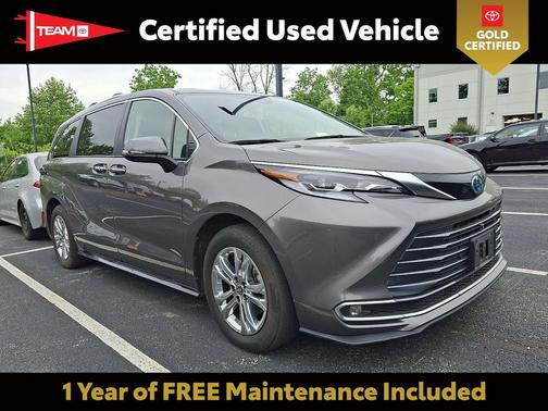 Predawn Gray Mica 2023 Toyota Sienna Platinum