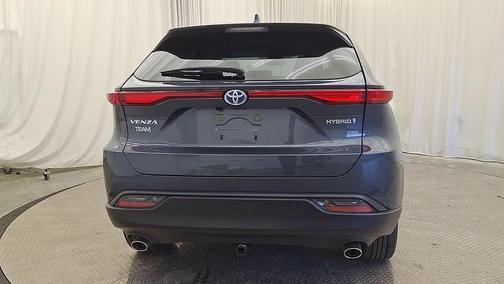 2022 Toyota Venza LE