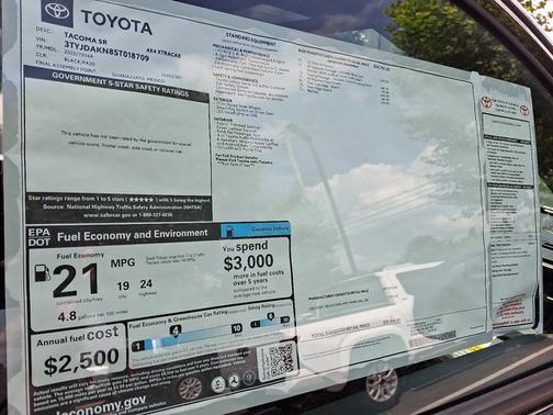 2025 Toyota Tacoma SR