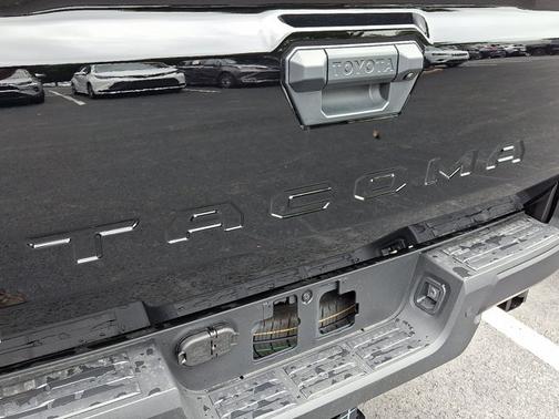 2025 Toyota Tacoma SR
