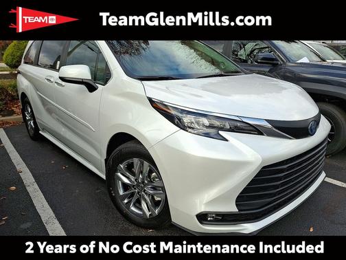 2025 Toyota Sienna XLE