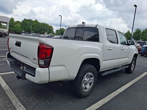 Ice Cap 2023 Toyota Tacoma SR
