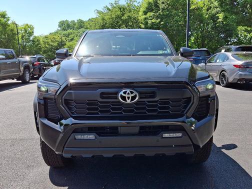 2025 Toyota Tacoma Base