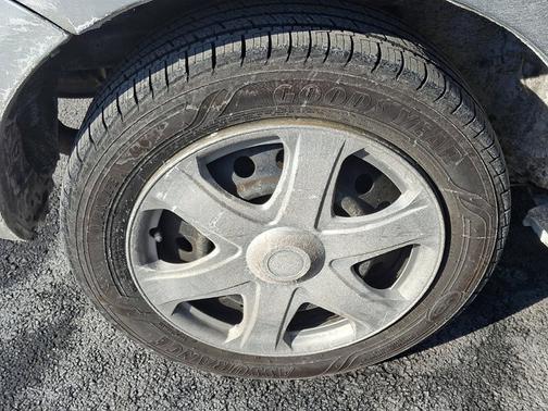 2006 Toyota Matrix Base