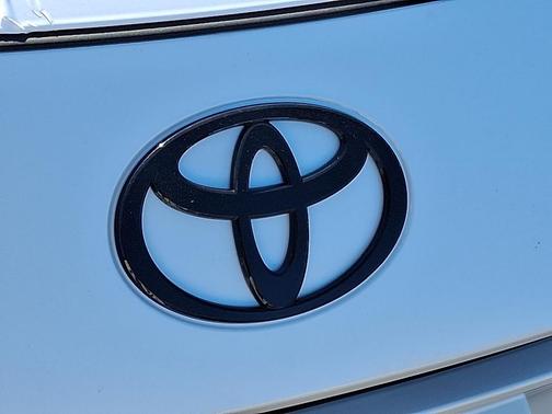 2026 Toyota Prius L