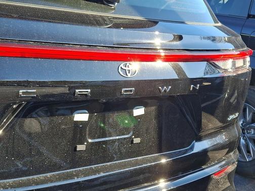 2026 Toyota Crown Signia XLE