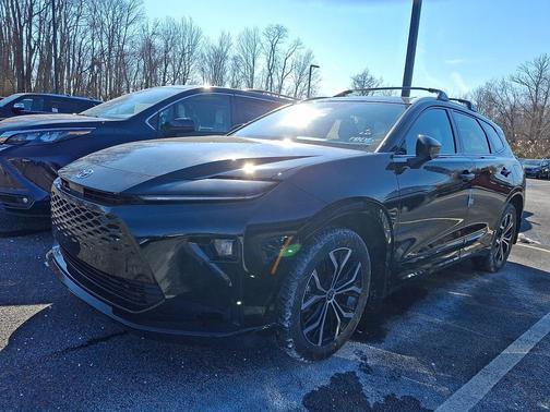 2026 Toyota Crown Signia XLE