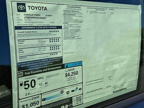 2025 Toyota Corolla Hybrid LE