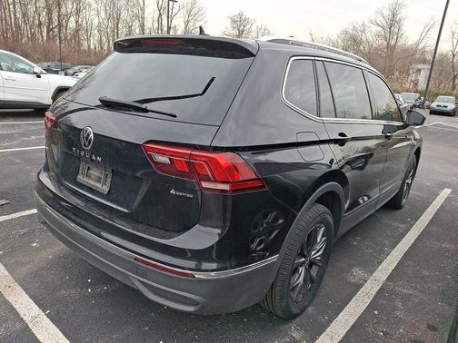 2022 Volkswagen Tiguan 2.0T SE 4MOTION