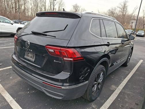 2022 Volkswagen Tiguan 2.0T SE 4MOTION