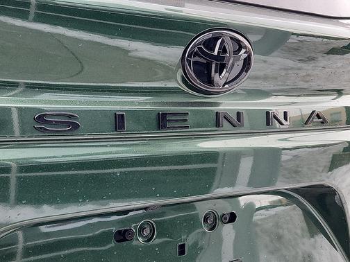 2026 Toyota Sienna Woodland Edition